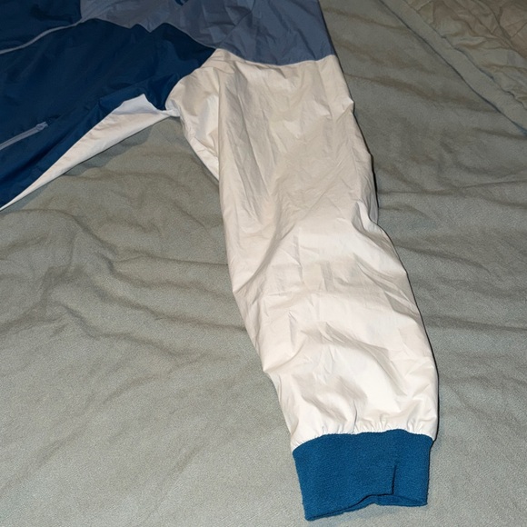 Men Nike Windbreaker - Picture 6 of 6